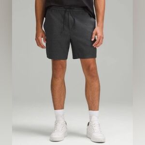 NWOT Textured Double-Knit Cotton Short 7"